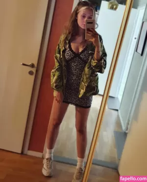 elina-twich thumbnail #1793530