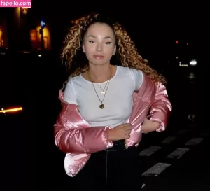 ella-eyre thumbnail #1796853