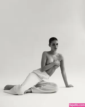 elle-trowbridge thumbnail #6036864
