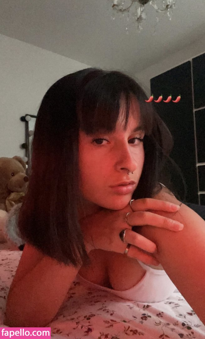 Elle Vous Fait Bander-1