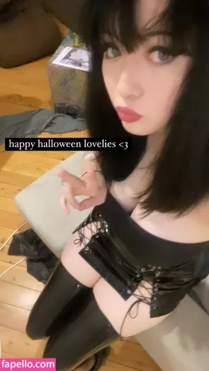 em0-wannab thumbnail #1802753
