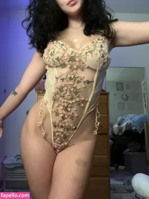emily-cocea thumbnail #832369