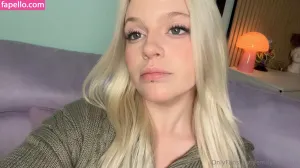 emily-schwarz thumbnail #6358790