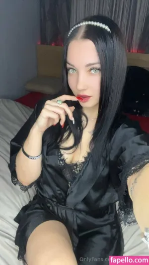 emilyvibes thumbnail #6368513