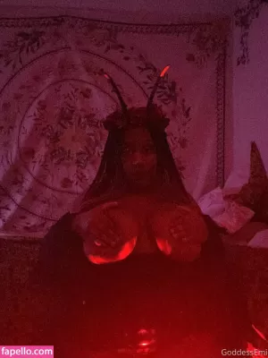 emithegoddess thumbnail #3666290