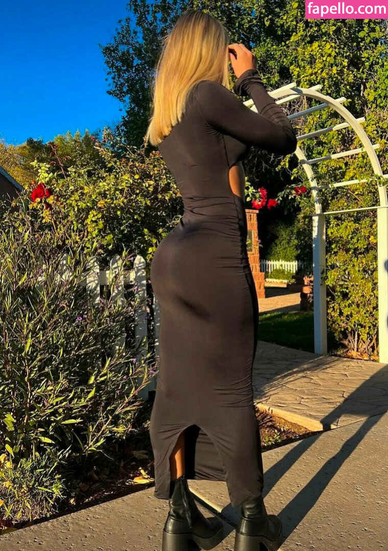 Emma Joly-1