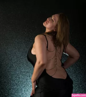 emmalouise thumbnail #6109560