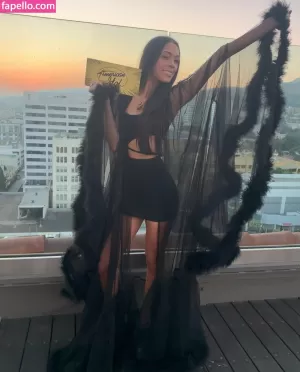 erika-perry thumbnail #1812932