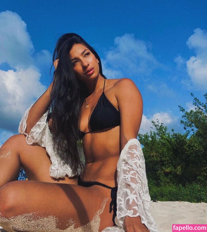 Estefania Gomez-2