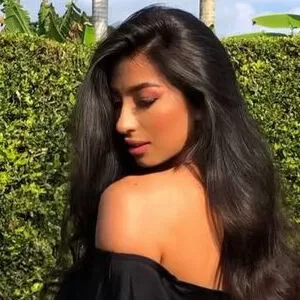 estefania-gomez thumbnail #3425979