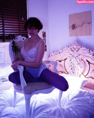 ester-freider thumbnail #6099027