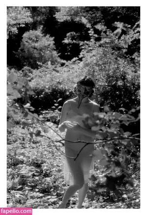 ester-freider thumbnail #6099021