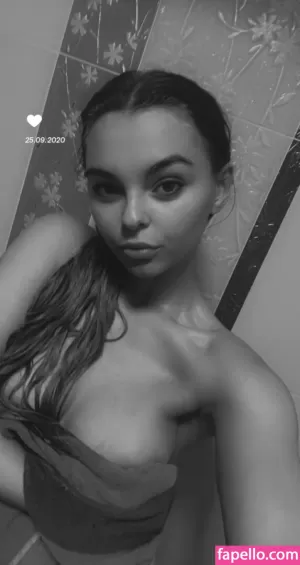 eva-elster thumbnail #3422763