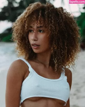 eva-gutowski thumbnail #3401548