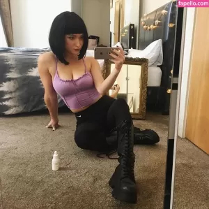 eva-o-hara thumbnail #1818203