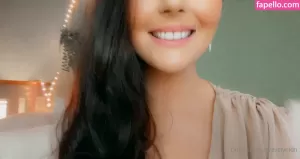 evelynwhite thumbnail #1353326