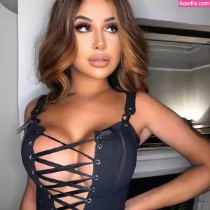 farah-kane thumbnail #1260716