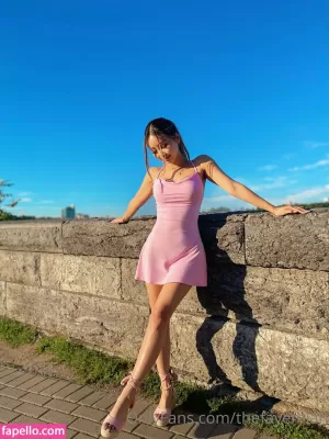 faye-miah thumbnail #189585