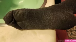 feetbeth thumbnail #3873775