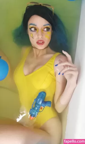 flowerlynne thumbnail #1834499