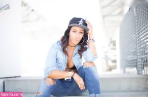 fraen-van-k thumbnail #6365511