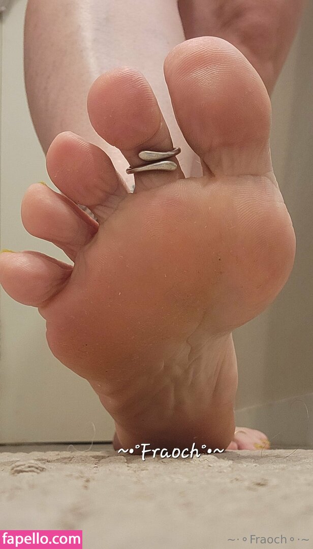 fraochfootsies-2