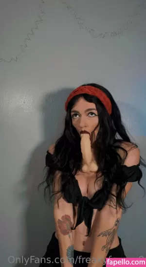 freakyfernu-8 thumbnail #3147169