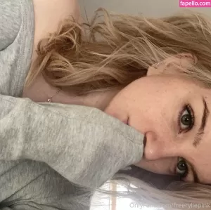 freeryliepink thumbnail #3635936