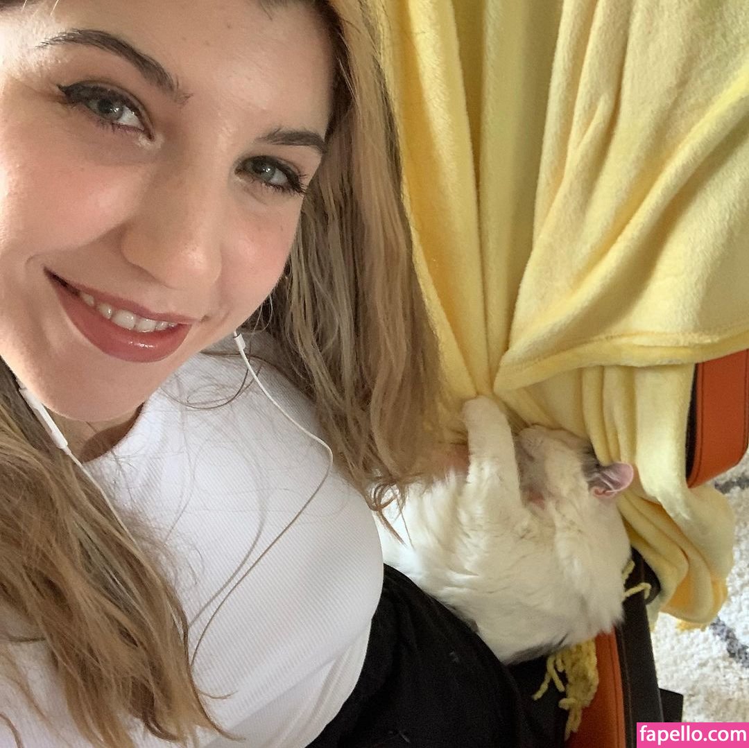 FrivolousFox ASMR-1