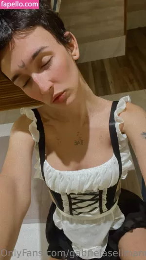 gabrielasellmann thumbnail #3109496