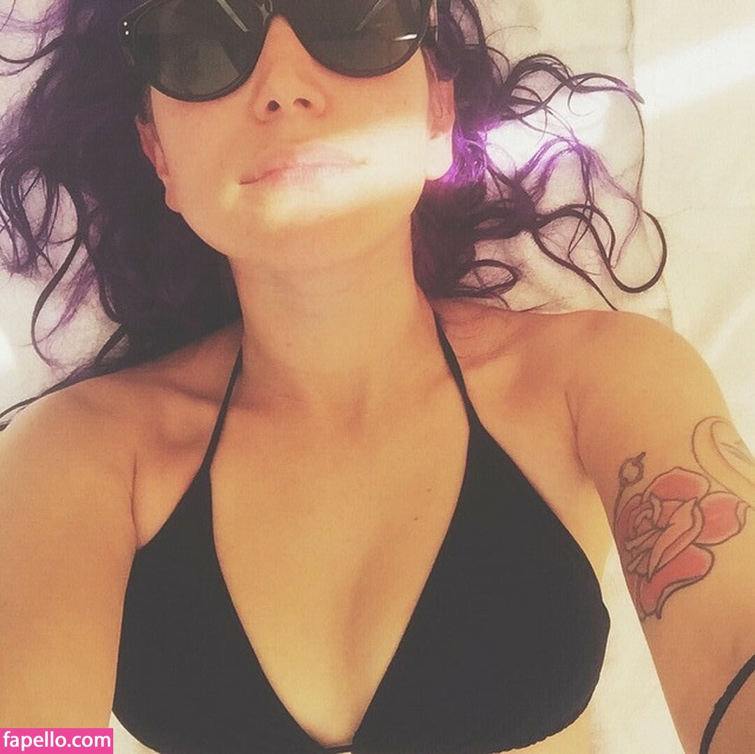 Gaby Dunn-3