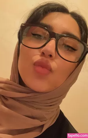 galinaxgoddess-uk-muslim thumbnail #1845039