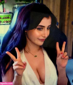 gee-nelson thumbnail #1845649