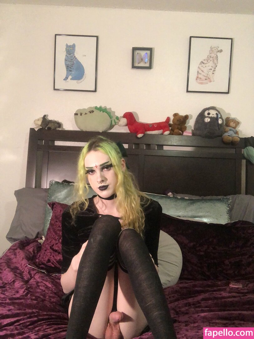 genericgothgf-1