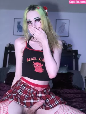 genericgothgf thumbnail #3446116