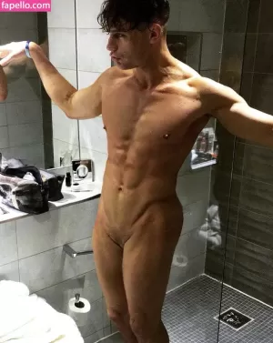 geordie-shore thumbnail #6057150