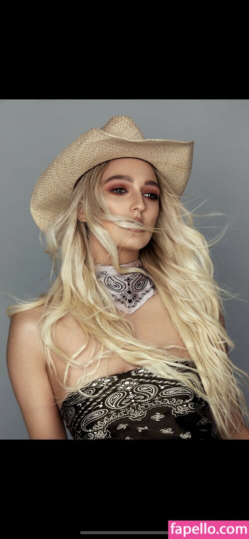 Georgia Hirst-3