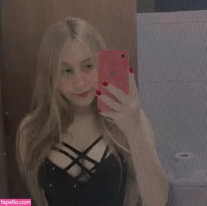 giihalbino thumbnail #1849489