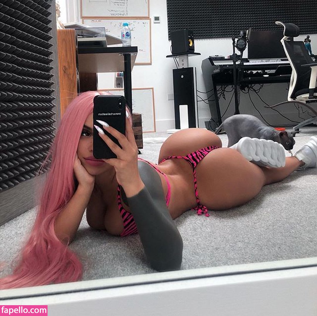 Gina Savage-1