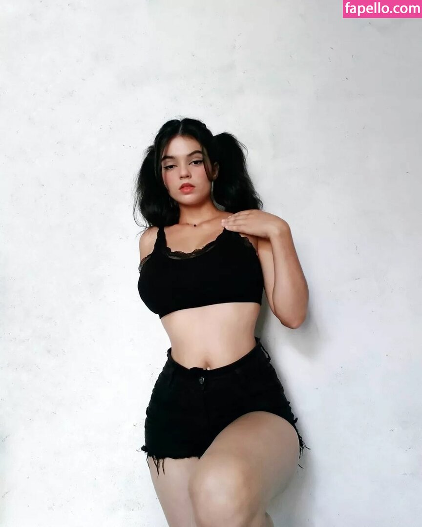 Giselle Andrade-3