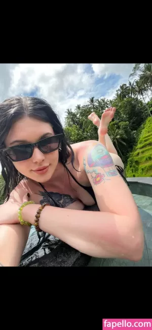 goddess-ganja thumbnail #3661132