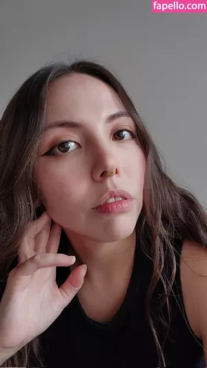 goddess-mell thumbnail #6077395