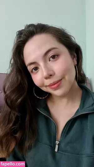 goddess-mell thumbnail #6077389