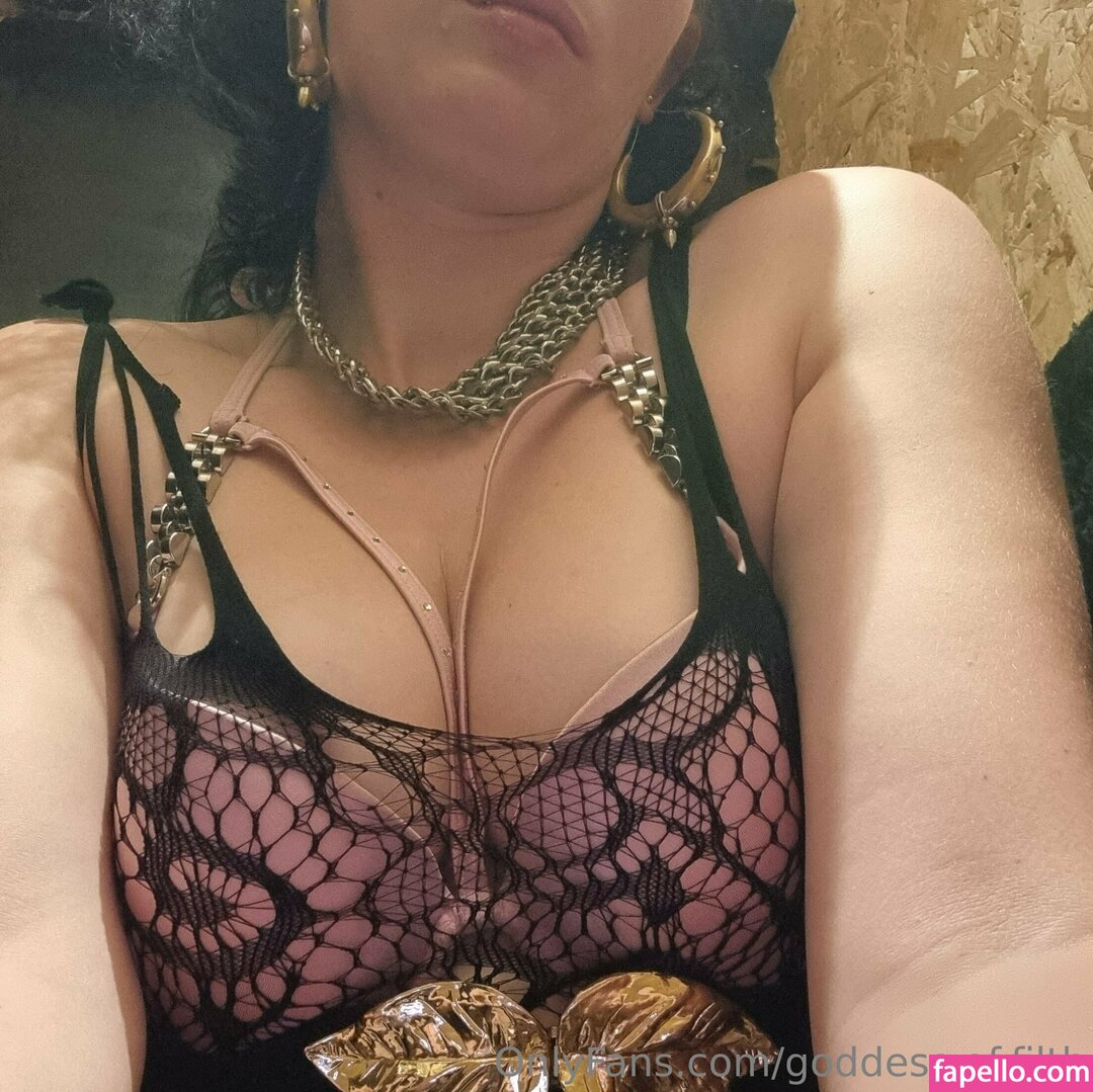 goddess.of.filth-2