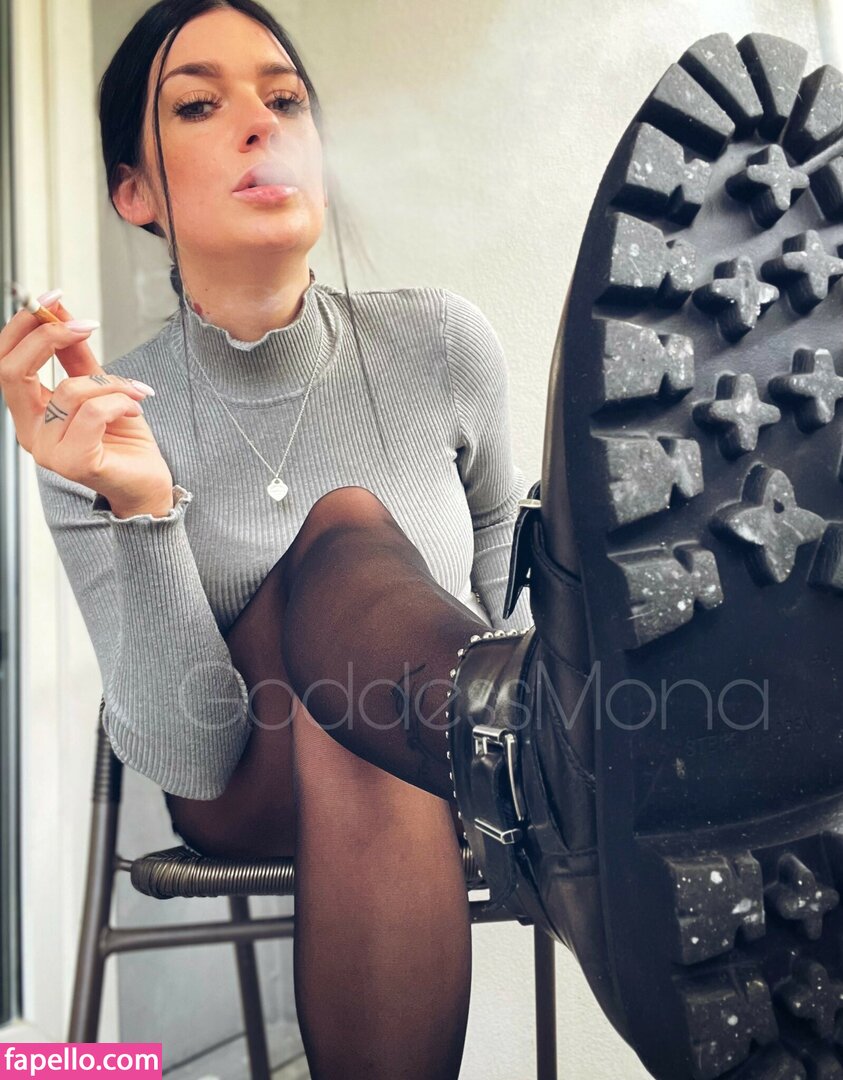 GoddessMona-1