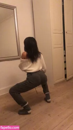 grandmae thumbnail #1565358