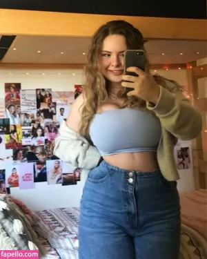 haley-e thumbnail #3492564