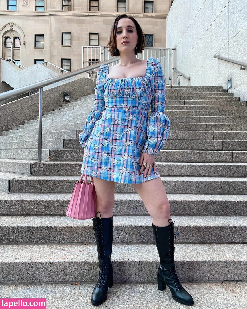 Harley Quinn Smith-2