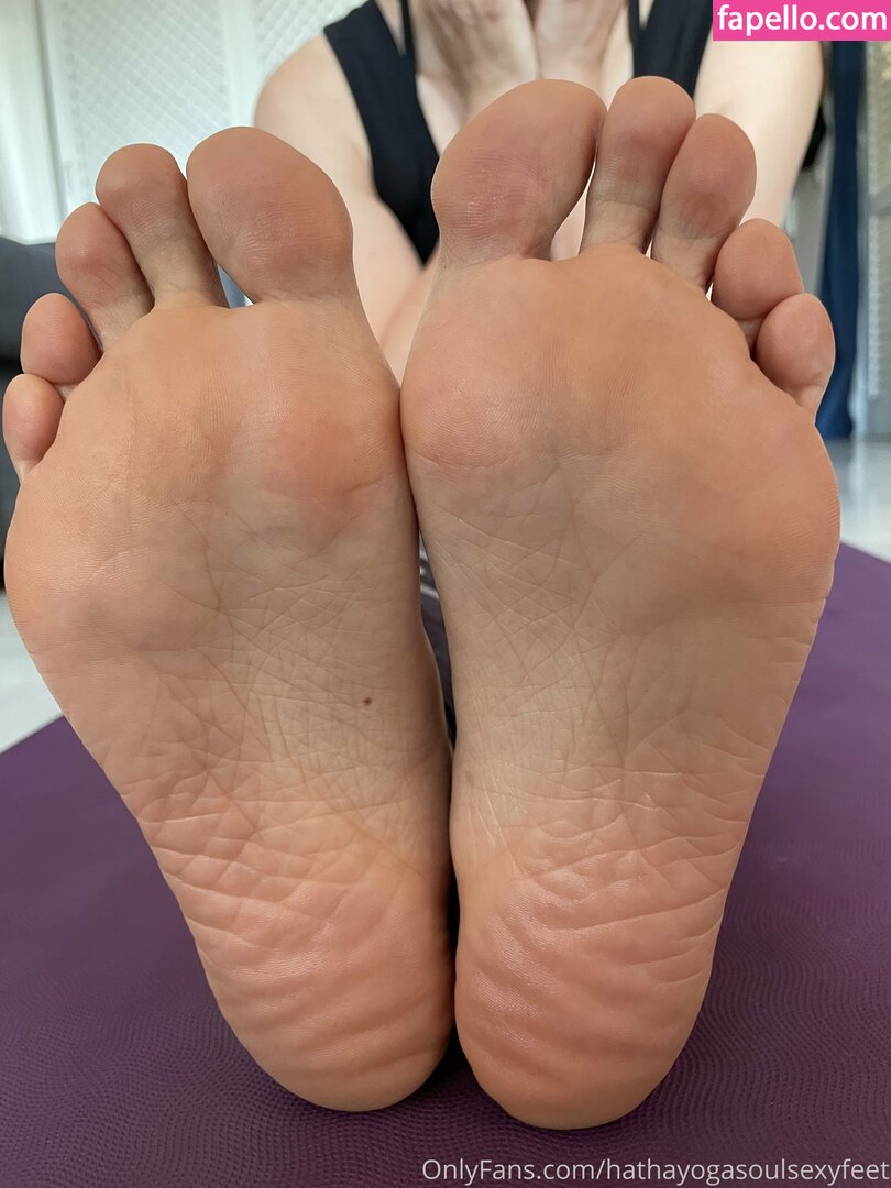 hathayogasoulsexyfeet-2