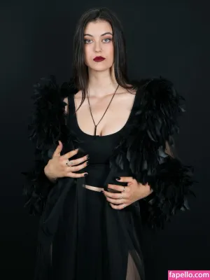 haunted-hippie thumbnail #6267863